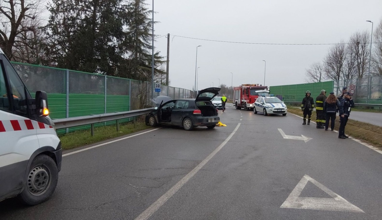 Incidente a San Matteo della Decima, muore un 73enne forse colto da un malore