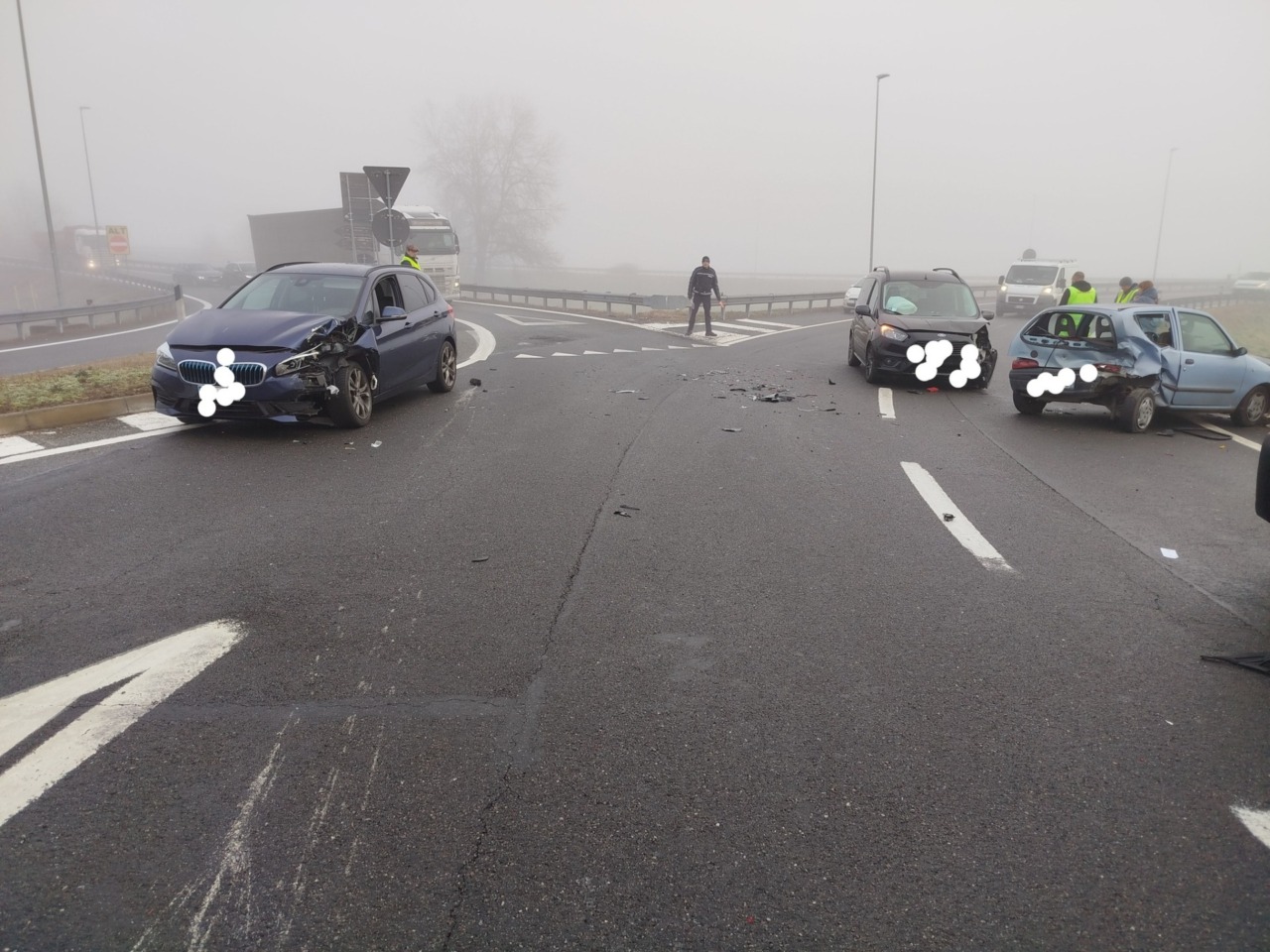 Incidente al raccordo di Chivasso Est: tre auto coinvolte