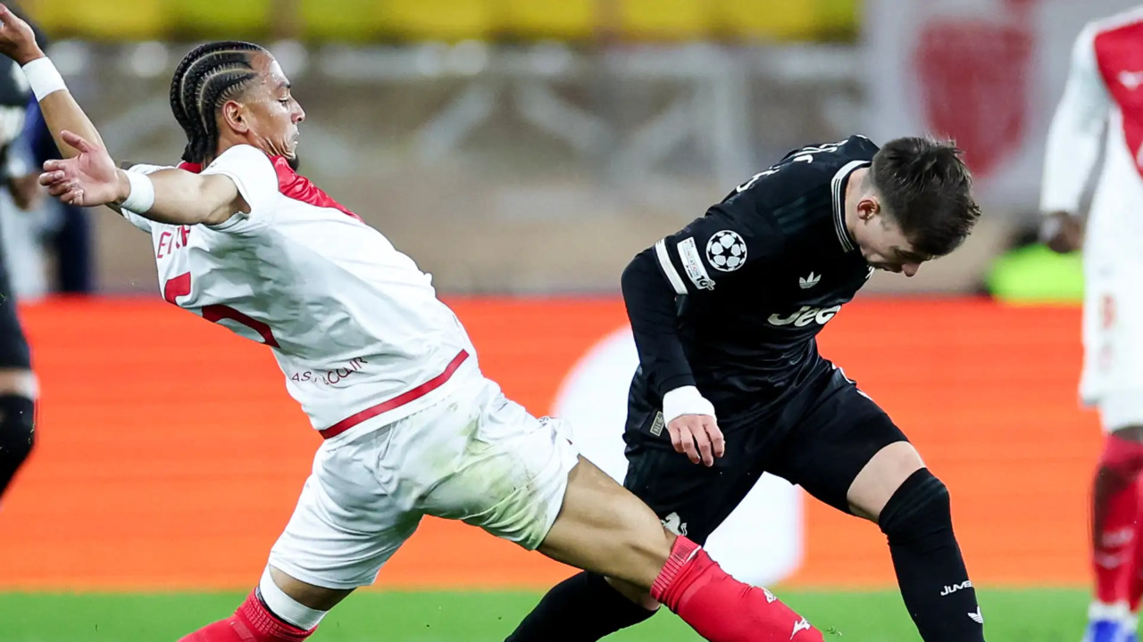 Juventus, pari senza emozioni a Monaco: bianconeri ai playoff