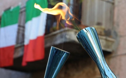 La fiaccola olimpica di Milano-Cortina passerà in provincia di Venezia tra il 22 e il 23 gennaio 2026
