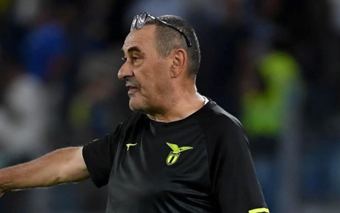 Domani Lecce – Lazio, Romagnoli con la squadra, Sarri deve rinunciare a Rovella