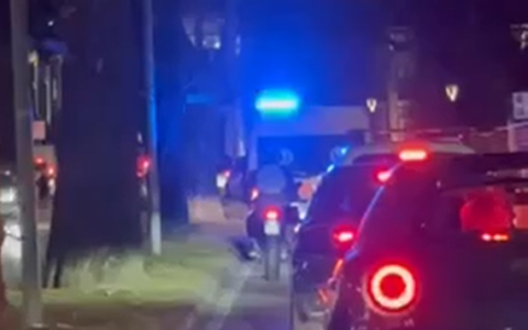 Lecco, ambulanze bloccate dal traffico: nuovo caso sul Lungolago VIDEO