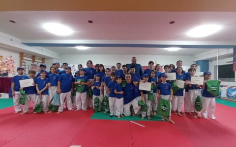 Lo sport diventa spettacolo contro la dipendenza digitale