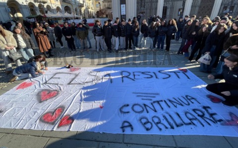 Lunga attesa a Zurigo per Elsa: «Sta lottando per la sua vita»