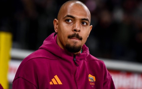 Malen segna al debutto e la Roma vola: Torino battuto 2-0