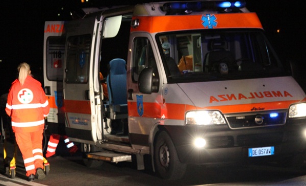 Malori, eccesso d’alcol e incidenti: gli interventi del 118 nella notte di Capodanno