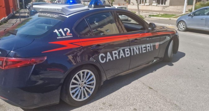 Maltrattamenti in famiglia, arrestato un uomo di 27 anni