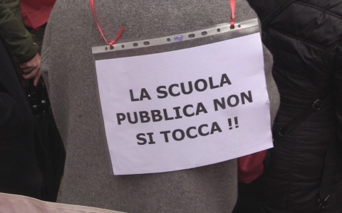 Manifestazione contro il dimensionamento scolastico: “Ingiustizia intollerabile”