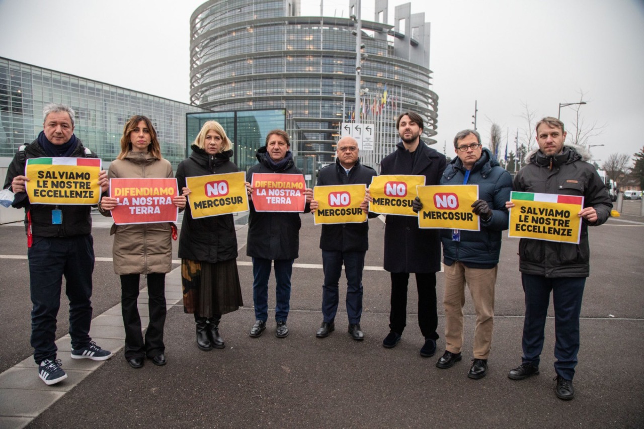 Mercosur rinviato a data da destinarsi (per il parere legale della Corte Ue potrebbero volerci mesi)