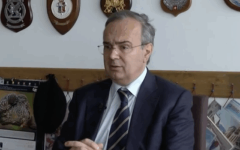 Minacce al procuratore Tescaroli. Un bossolo davanti al Comune di Fasano: “Non mi faccio intimidire”