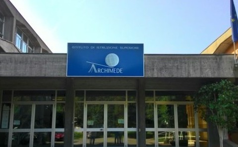 Nelle aule ci sono meno di 15 gradi, gli studenti dell’Archimede di Treviglio minacciano lo sciopero