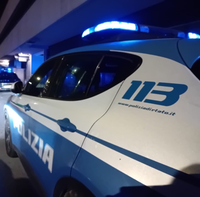 Notte di violenza in centro: ancora giovani protagonisti di una rissa