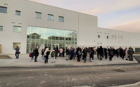 Nuova scuola primaria di Gassino: primo giorno e nuova viabilità