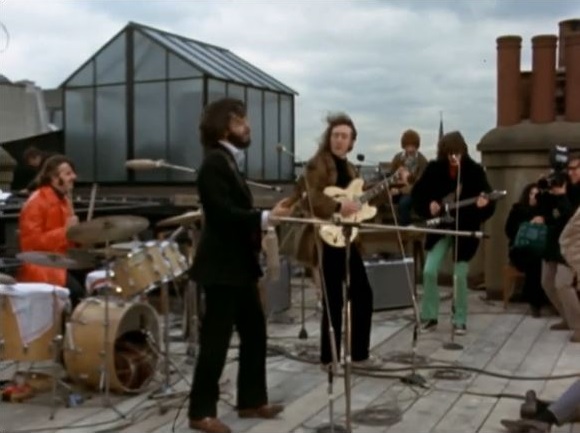 Oggi è venerdì 30 gennaio 2026: fatti storici, compleanni famosi, frasi e immagini per dire buongiorno