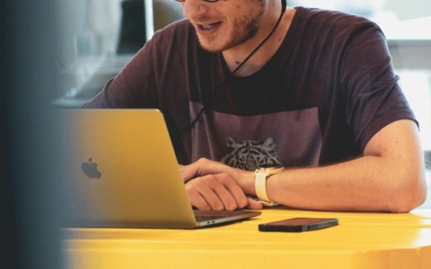 Online le nuove piattaforme per cercare e offrire lavoro: procedure semplificate per tutti