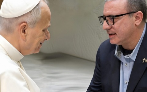 Papa Leone XIV benedice il diacono Dellerba per i dieci anni di ordinazione