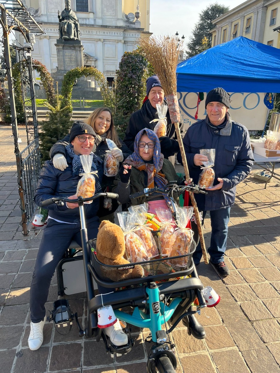 Papurogi solidali sold out: un successo l’iniziativa della Pro Loco