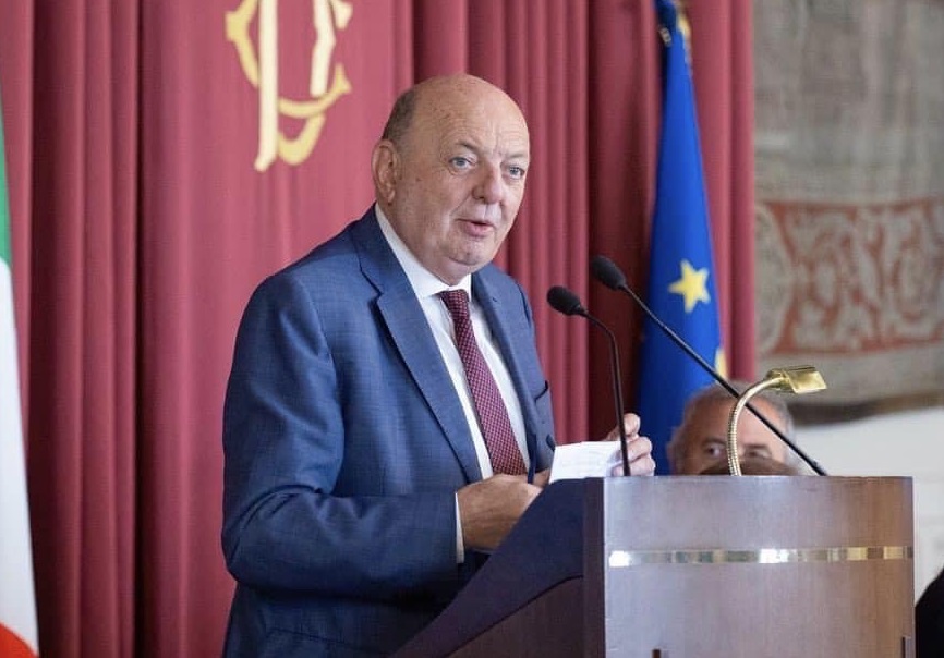 Pichetto sul discorso di Mattarella: “Parole di pace, dialogo e rispetto reciproco”