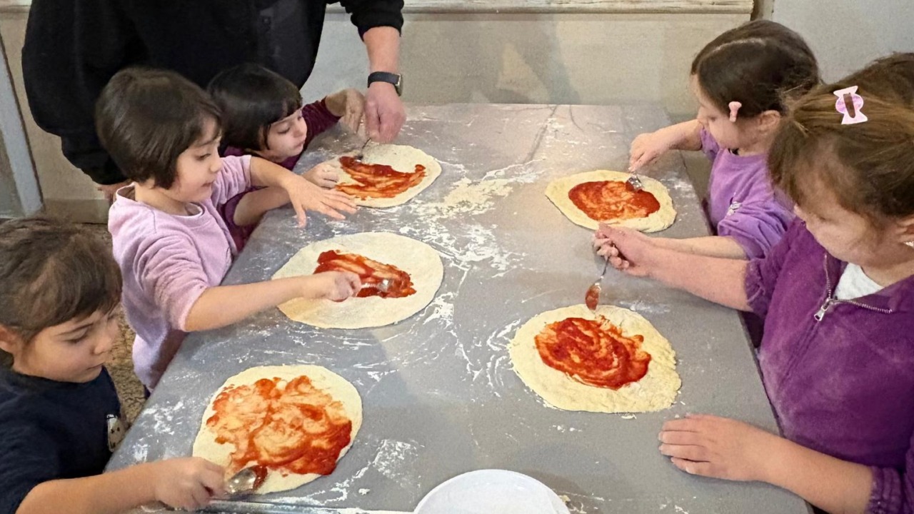 “Pizzaioli per un giorno”: una giornata speciale tra gusto, tradizione e condivisione per la scuola dell’Infanzia Sacro Cuore