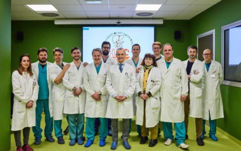 Primo trapianto di fegato robotico a Padova, intervento storico senza incisioni invasive