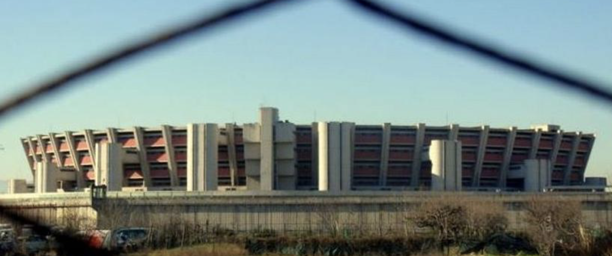 Principio di incendio a Sollicciano, 26 eveacuati