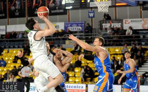 Pronto riscatto Tav Treviglio Brianza, Agrigento crolla al PalaFacchetti