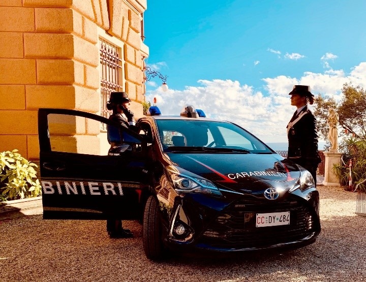 Rapallo, sorpreso a spacciare hashish: denunciato 40enne ecuadoriano