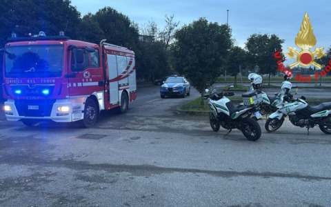 Reazione chimica in piscina: 41enne intossicata trasportata in ospedale