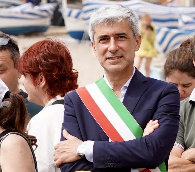 Regolamento di consiglio comunale: la minoranza contesta la proposta, la maggioranza ritira la pratica