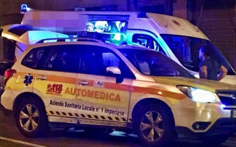 Scontro tra un motocarro e un’auto sulla provinciale della valle Argentina