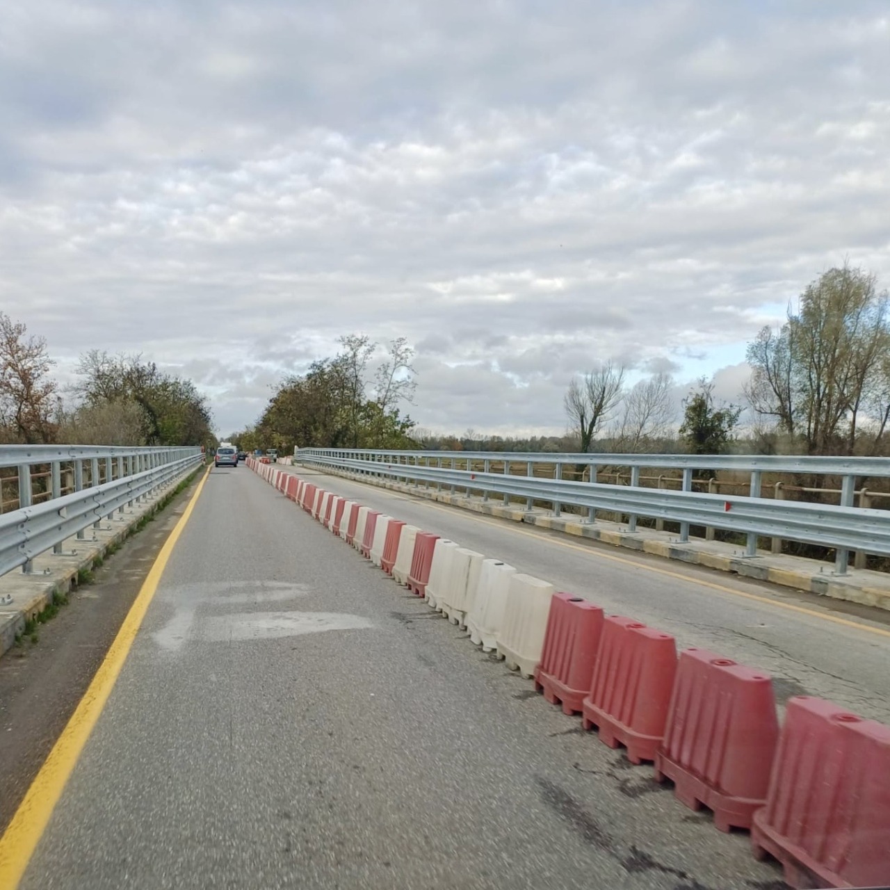 Sp14 – Traffico a senso unico alternato sul ponte sull’Adda: due giorni di disagi