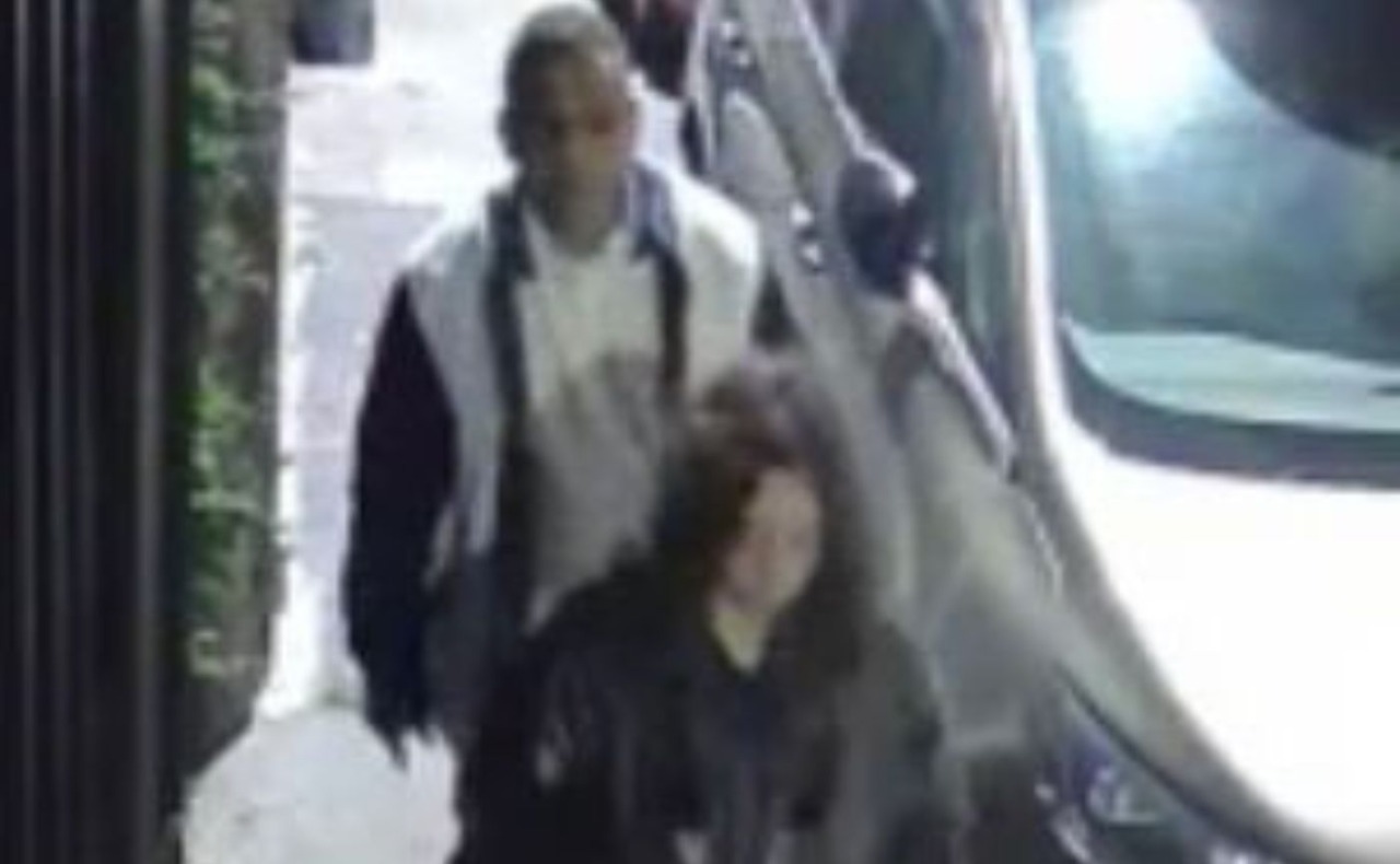 Svolta nell’omicidio di Aurora, uccisa in via Paruta: indagato un 56enne già in carcere per rapina