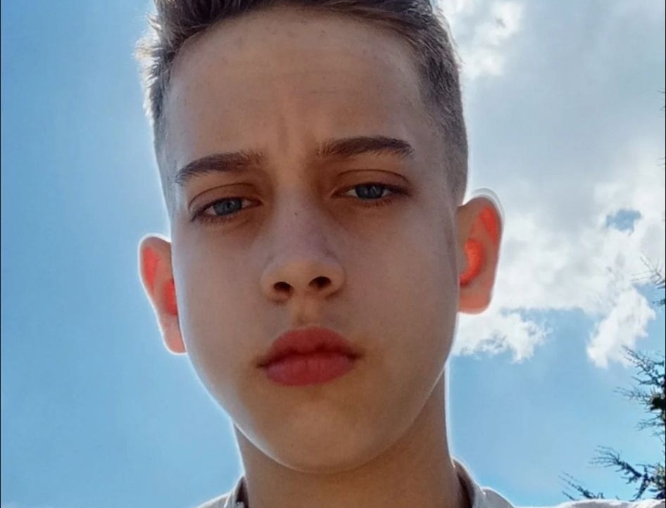 Tragedia sulla 590, silenzio e rumore per ricordare Mark