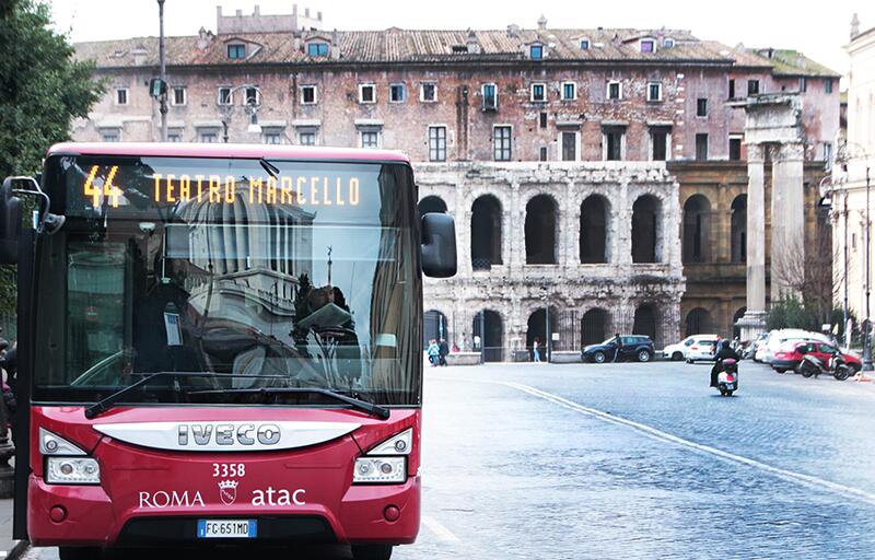 Trasporti, nella Capitale aumenterà il biglietto del bus