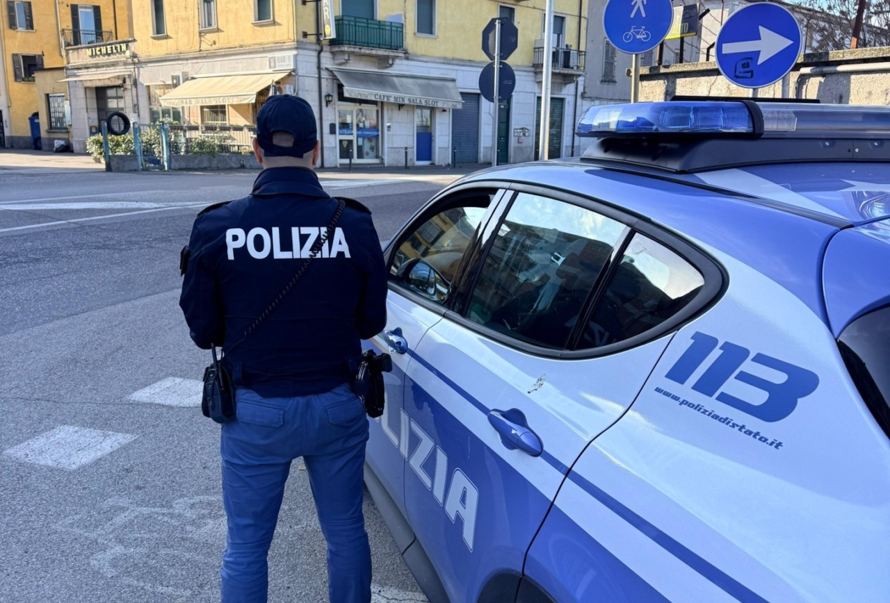 Trovato con 31 involucri di eroina: 26nne è arrestato dalla Polizia di Stato
