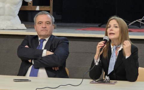 Violenza di genere, incontro al liceo artistico Buonarroti. LE INTERVISTE