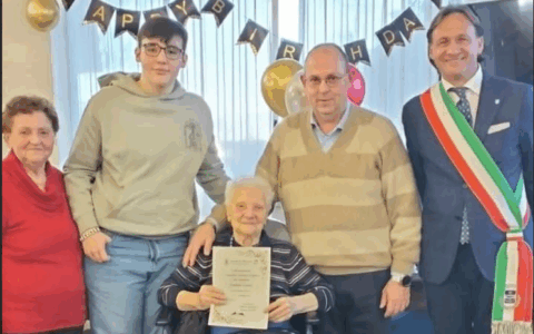 Volpiano festeggia i 100 anni di Ugolina Cicconi: un secolo di vita, memoria e valori