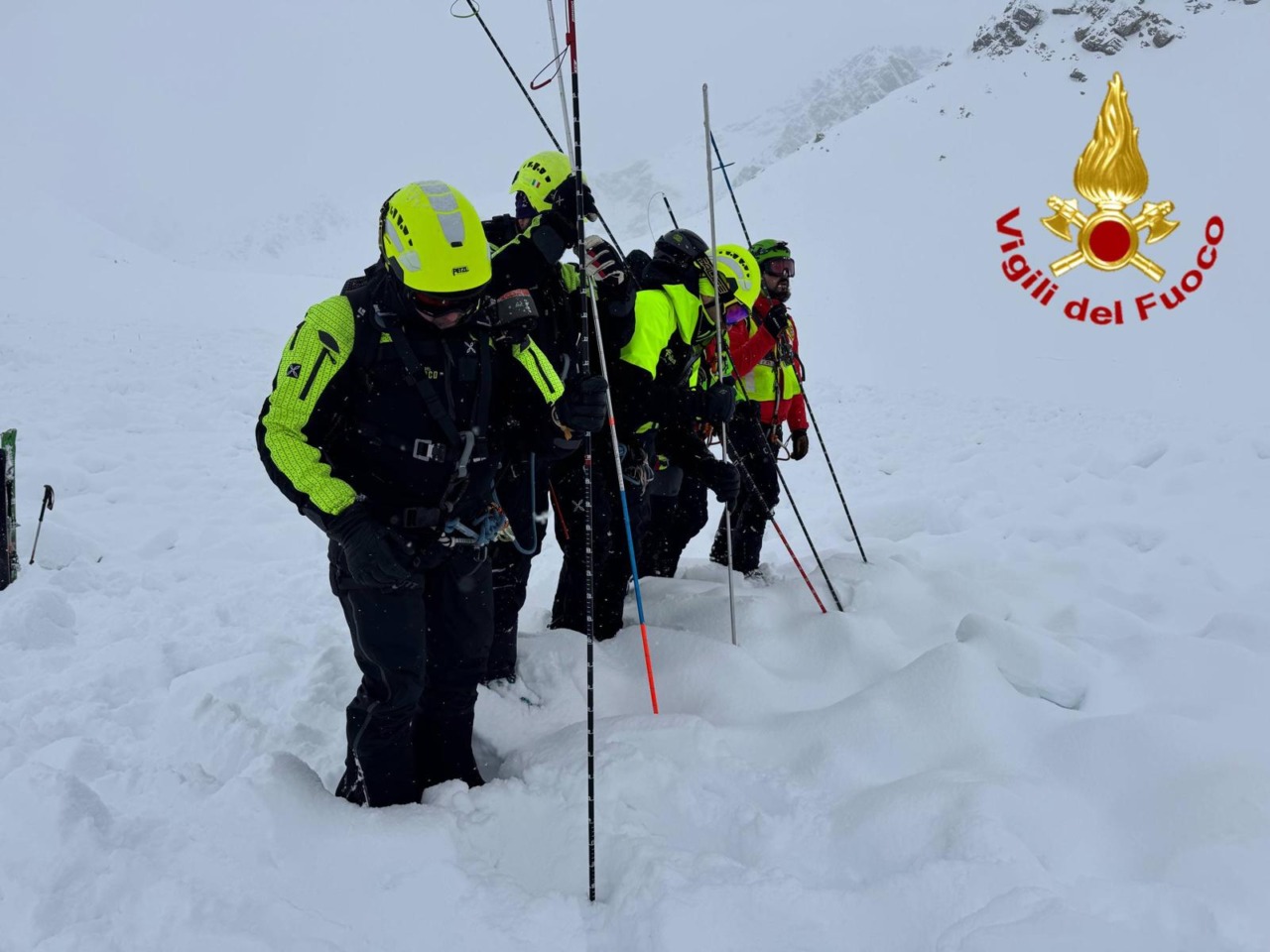 Ancora senza esito le ricerche dell’uomo travolto dalla valanga nel territorio di Madesimo