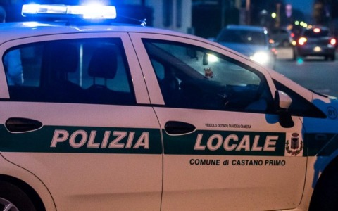 Anziano salvato grazie all’intervento della Polizia locale e alla segnalazione dei vicini