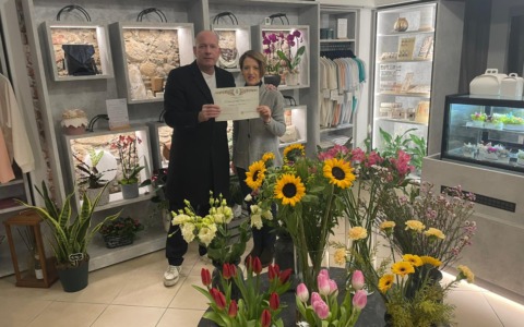 Assegnato il premio per la vetrina natalizia