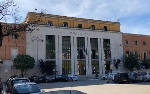 Assistente sociale aggredita in Comune con l’acido, la denuncia della FP CGIL