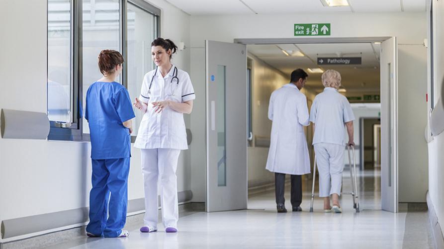 Carenza Infermieri in Piemonte: “Per ogni due infermieri che escono ne entra solo uno”