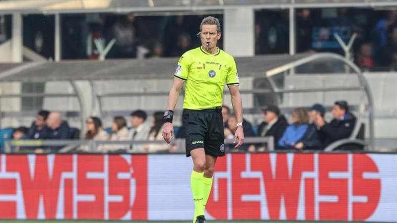 Caos arbitri, Chiffi fermato dopo Atalanta-Napoli