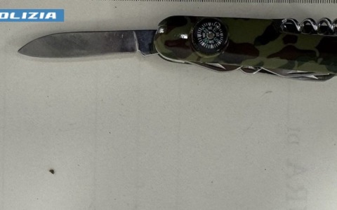 Coltello in tasca, denunciato 18enne di Seregno