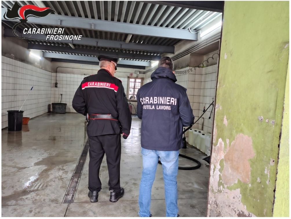 Controllava i lavoratori con una telecamera non autorizzata