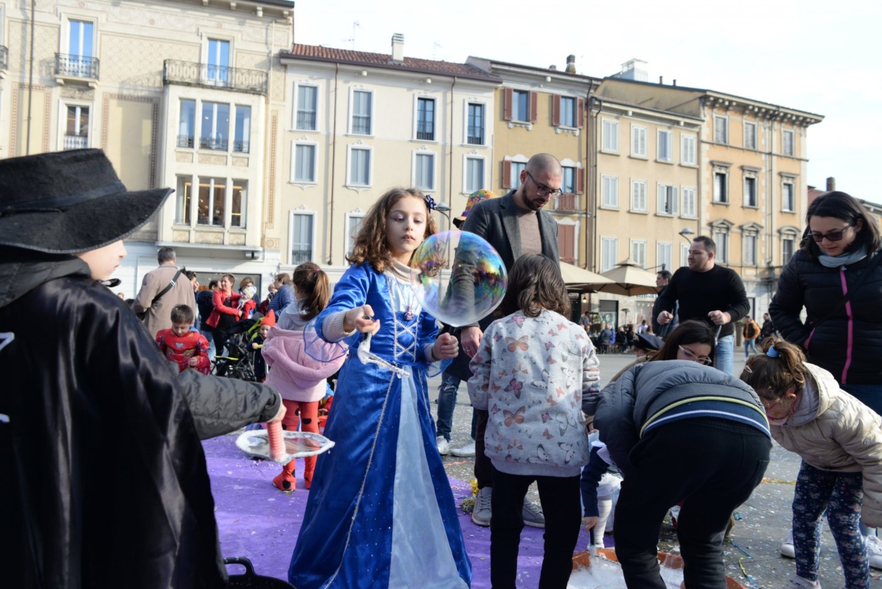 Cosa fare a Carnevale: sfilata, laboratori e festa in piazza