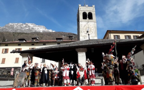 Domenica torna il Carnevale dei Matti