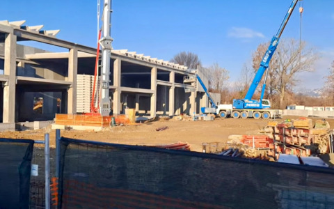 Ex centro servizi al confine tra Bergamo e Azzano: lavori quasi conclusi, ma mancano i parcheggi