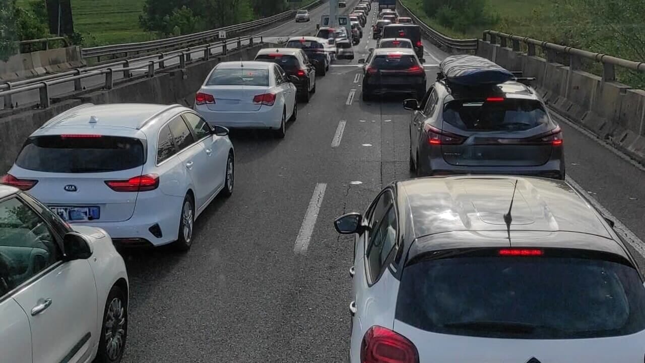 FI-PI-LI, incidente nei pressi di Scandicci: chiuso il Viadotto dell’Indiano