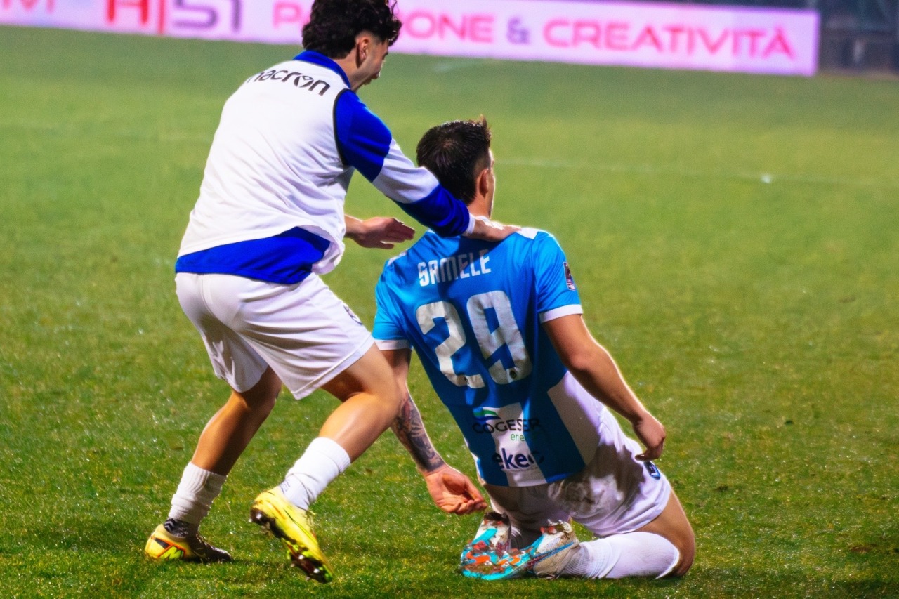 Giana, un gol di Samele per stendere la Pro Vercelli e scacciare la crisi